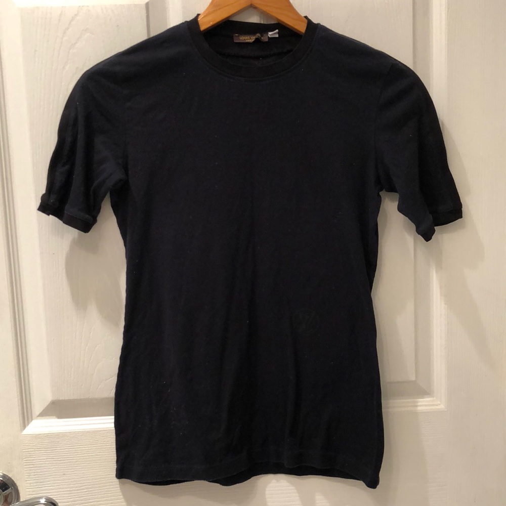 Louis Vuitton Uniformes Black “LV” Logo Fitted T Shirt